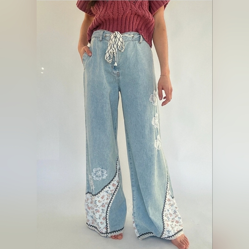 POL Alexa Floral Denim Pants size Small